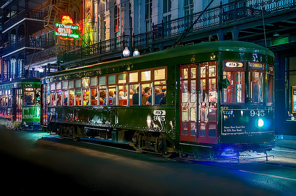 New Orleans Street Car - St. Charles